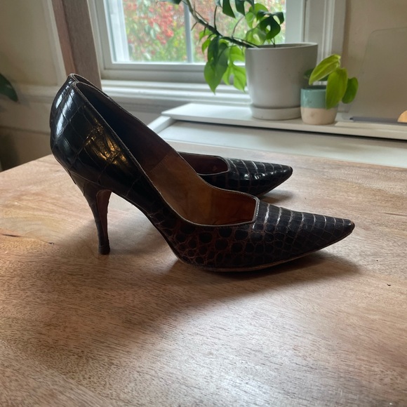 Vintage Alligator Heels - Picture 3 of 5